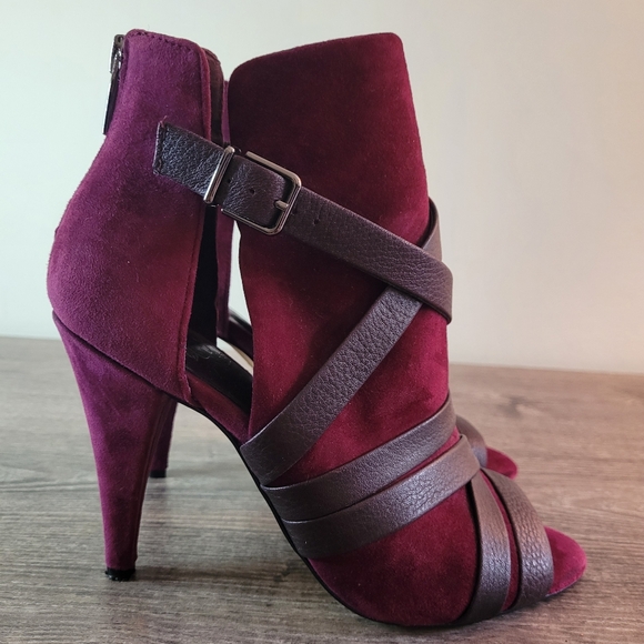 Vince Camuto design quality leather suede burgundy red sz 7 open toe bootie heel - Picture 5 of 8